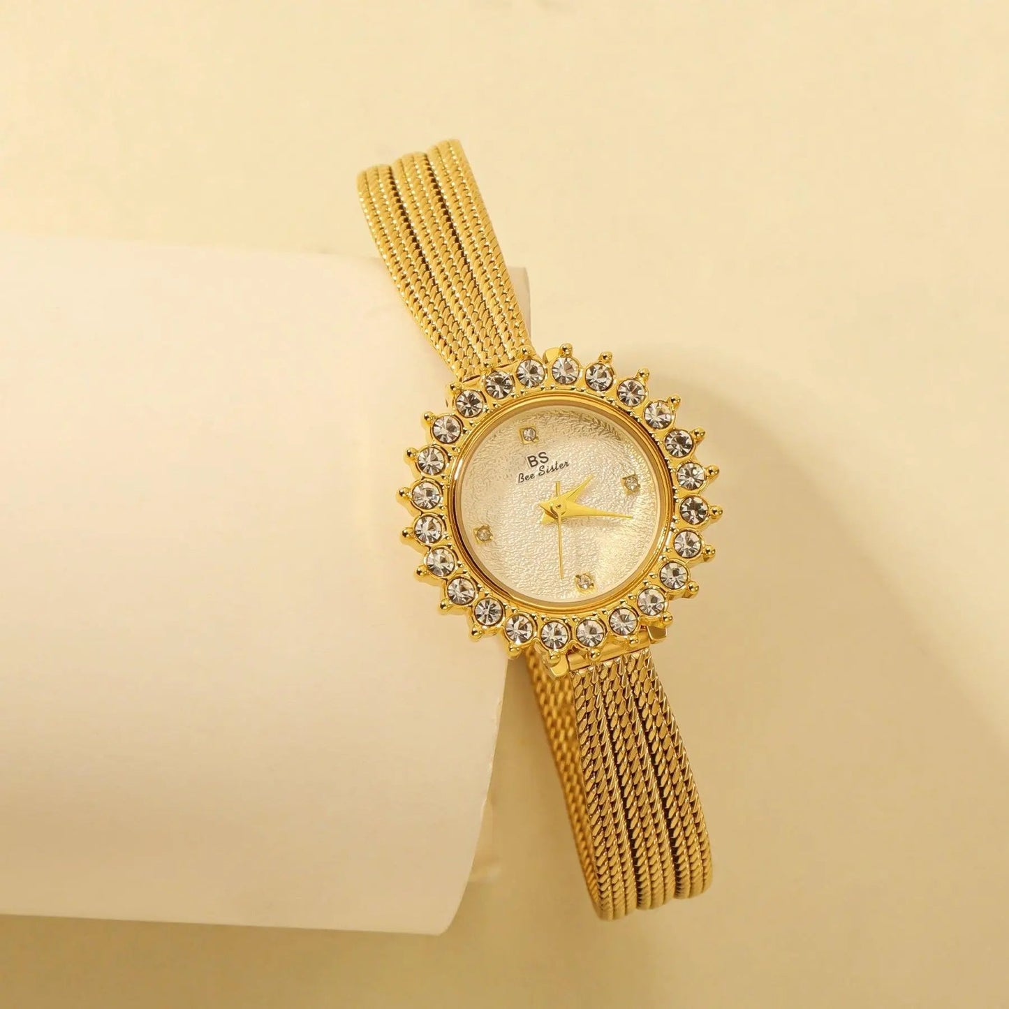 Maria - Cartice™LuxuryJewelryGoldSilverWatchBraceletNecklaceChainIced-outCubanMoissaniteTarnish-freeStainlessDurablePremiumShinePlatedStatementDiamondAffordable