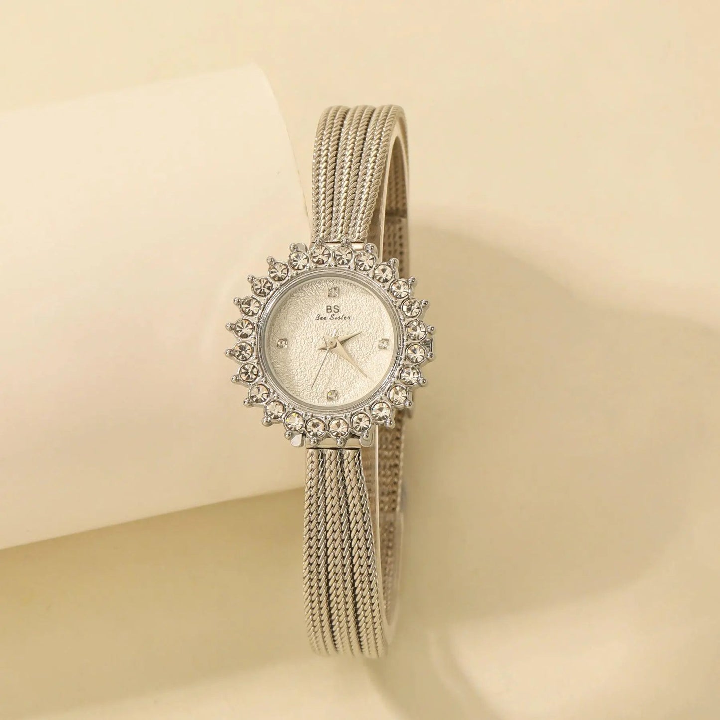 Maria - Cartice™LuxuryJewelryGoldSilverWatchBraceletNecklaceChainIced-outCubanMoissaniteTarnish-freeStainlessDurablePremiumShinePlatedStatementDiamondAffordable