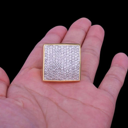 Oval Square Iced Out Ring - Cartice™LuxuryJewelryGoldSilverWatchBraceletNecklaceChainIced-outCubanMoissaniteTarnish-freeStainlessDurablePremiumShinePlatedStatementDiamondAffordable