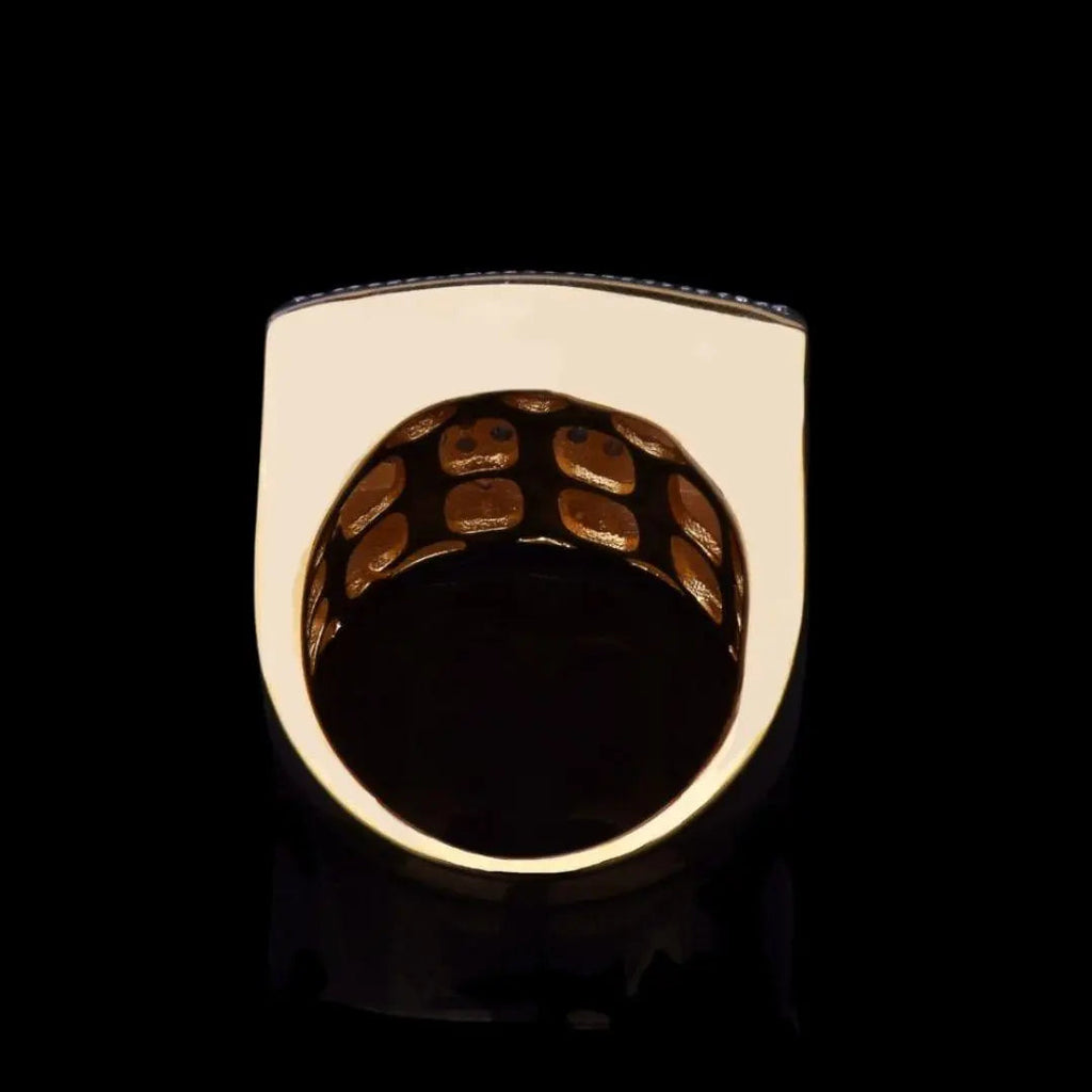 Oval Square Iced Out Ring - Cartice™LuxuryJewelryGoldSilverWatchBraceletNecklaceChainIced-outCubanMoissaniteTarnish-freeStainlessDurablePremiumShinePlatedStatementDiamondAffordable