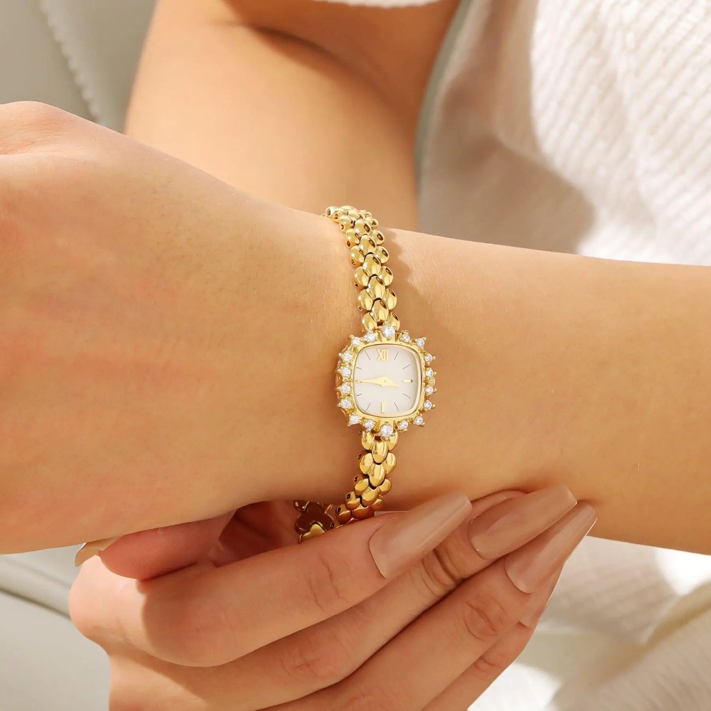 Lysandra - Cartice™LuxuryJewelryGoldSilverWatchBraceletNecklaceChainIced-outCubanMoissaniteTarnish-freeStainlessDurablePremiumShinePlatedStatementDiamondAffordable