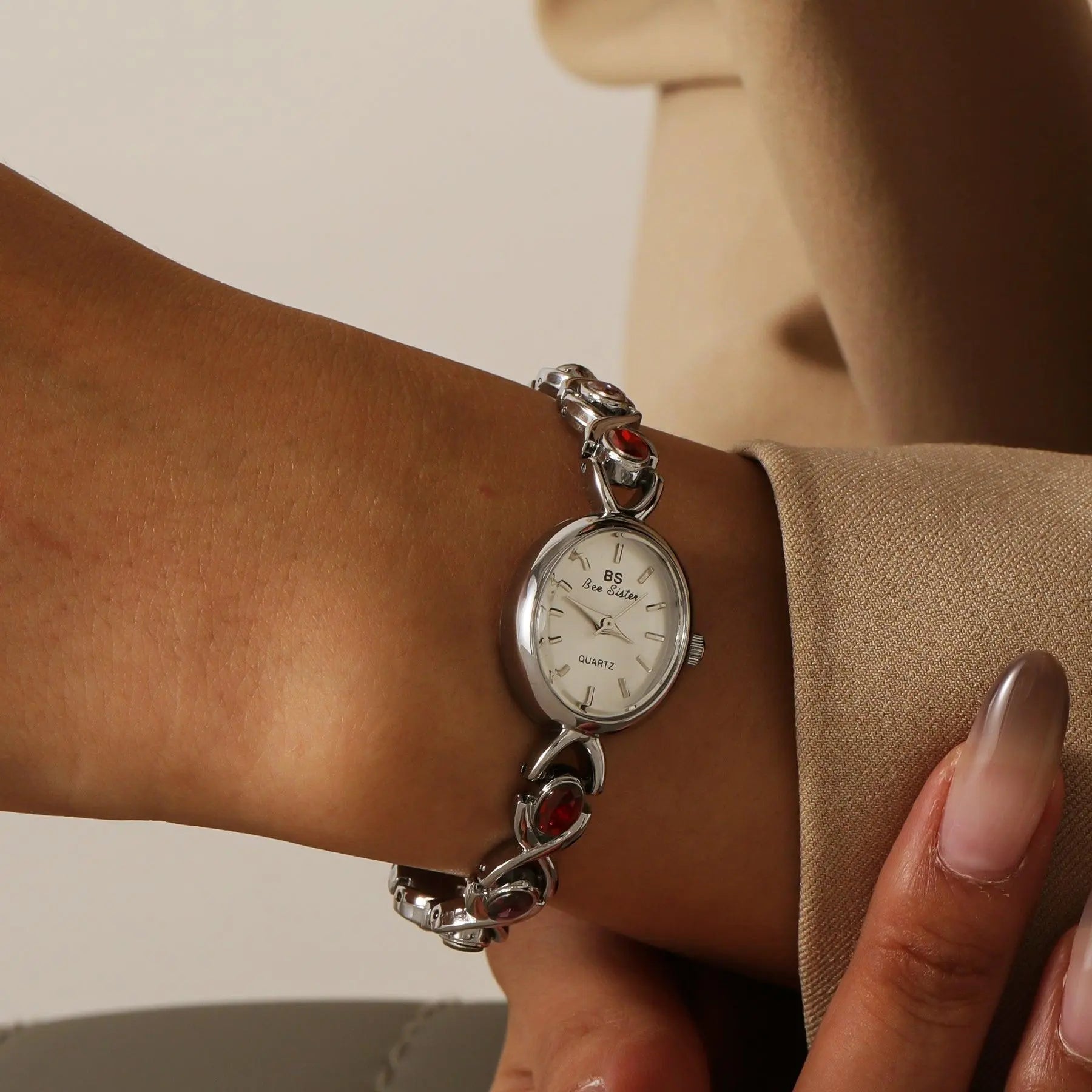 Hera - Cartice™LuxuryJewelryGoldSilverWatchBraceletNecklaceChainIced-outCubanMoissaniteTarnish-freeStainlessDurablePremiumShinePlatedStatementDiamondAffordable