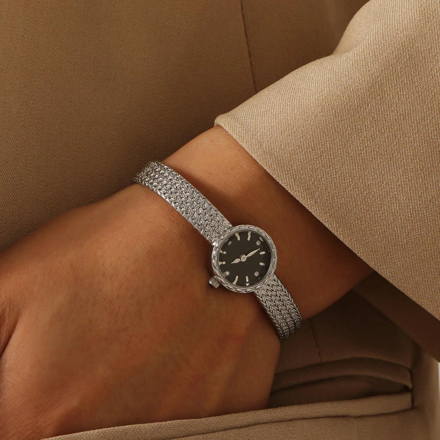 Huro - Cartice™LuxuryJewelryGoldSilverWatchBraceletNecklaceChainIced-outCubanMoissaniteTarnish-freeStainlessDurablePremiumShinePlatedStatementDiamondAffordable