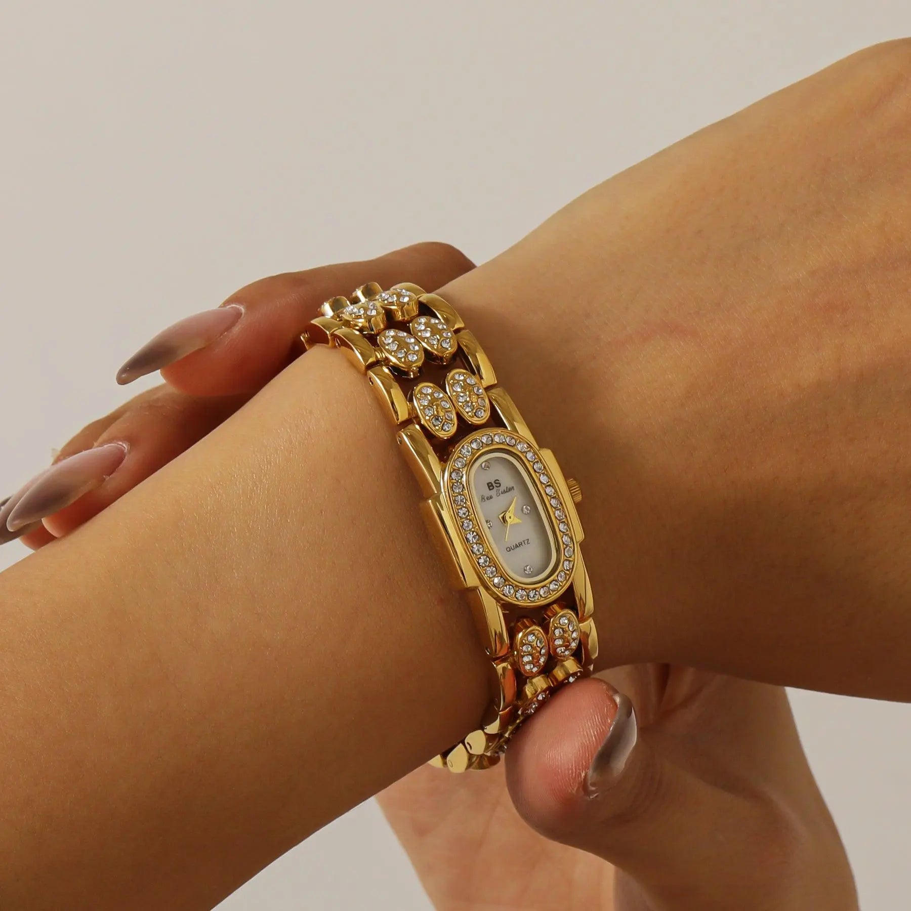 Nina - Cartice™LuxuryJewelryGoldSilverWatchBraceletNecklaceChainIced-outCubanMoissaniteTarnish-freeStainlessDurablePremiumShinePlatedStatementDiamondAffordable