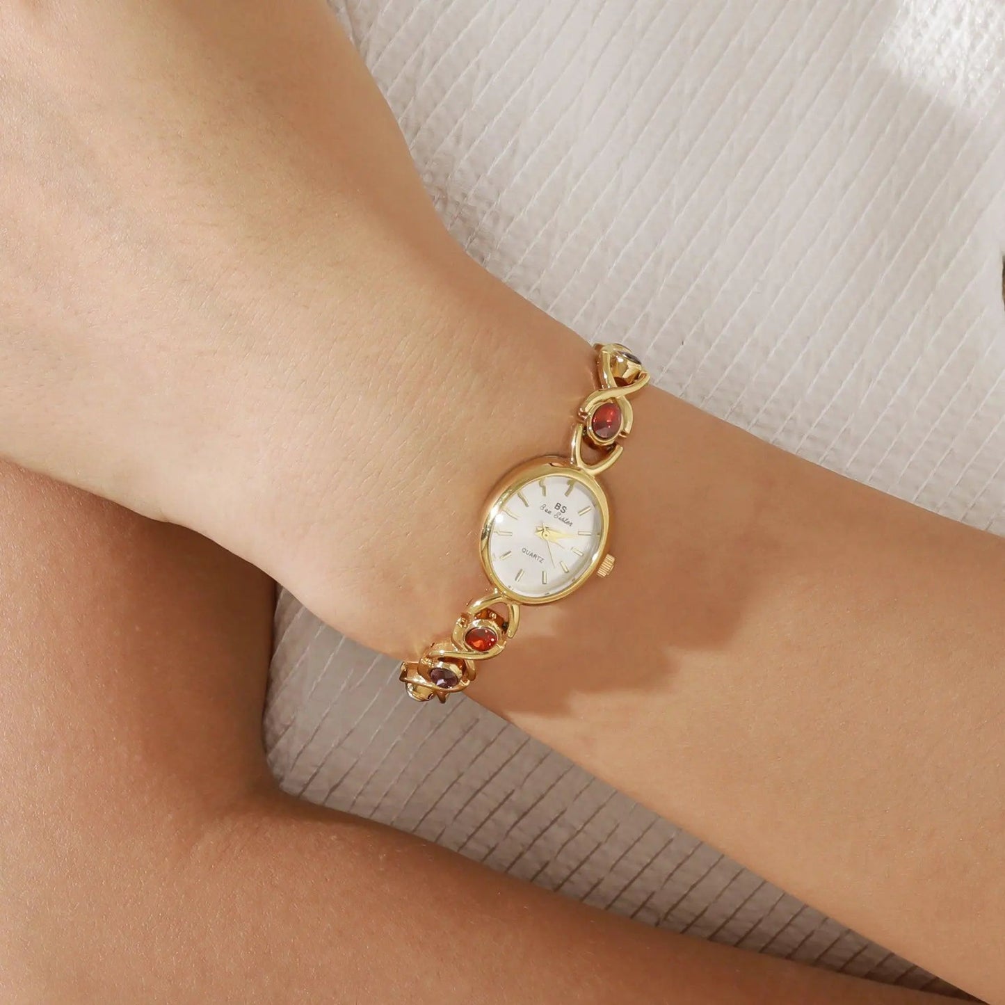 Hera - Cartice™LuxuryJewelryGoldSilverWatchBraceletNecklaceChainIced-outCubanMoissaniteTarnish-freeStainlessDurablePremiumShinePlatedStatementDiamondAffordable