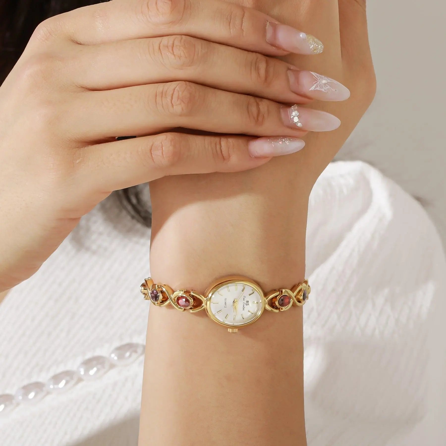 Hera - Cartice™LuxuryJewelryGoldSilverWatchBraceletNecklaceChainIced-outCubanMoissaniteTarnish-freeStainlessDurablePremiumShinePlatedStatementDiamondAffordable