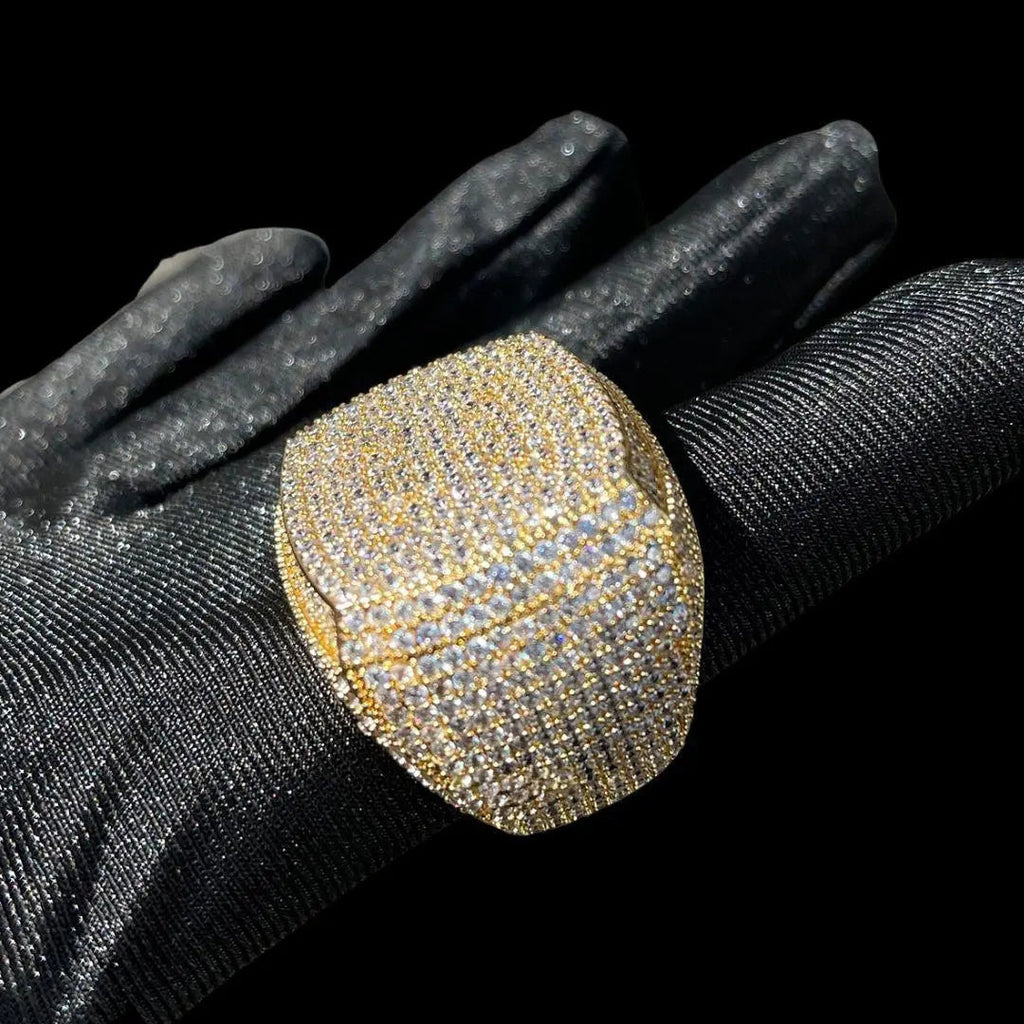 Frost Iced Out Ring - Cartice™LuxuryJewelryGoldSilverWatchBraceletNecklaceChainIced-outCubanMoissaniteTarnish-freeStainlessDurablePremiumShinePlatedStatementDiamondAffordable