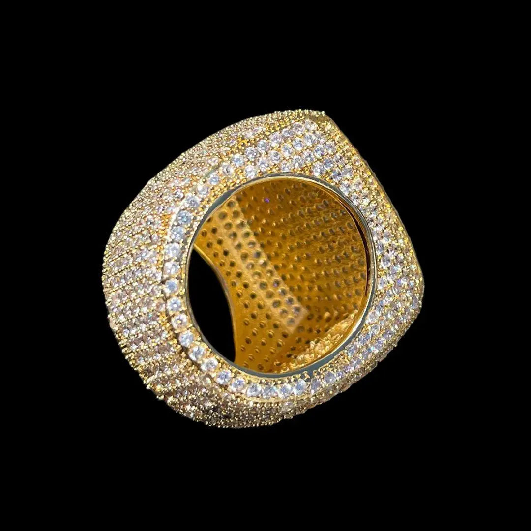 Frost Iced Out Ring - Cartice™LuxuryJewelryGoldSilverWatchBraceletNecklaceChainIced-outCubanMoissaniteTarnish-freeStainlessDurablePremiumShinePlatedStatementDiamondAffordable