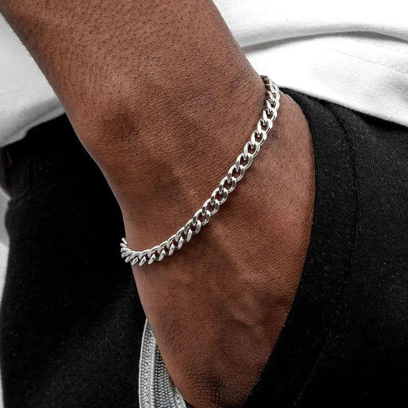 5MM CUBAN LINK BRACELET  - White Gold - Cartice™LuxuryJewelryGoldSilverWatchBraceletNecklaceChainIced-outCubanMoissaniteTarnish-freeStainlessDurablePremiumShinePlatedStatementDiamondAffordable