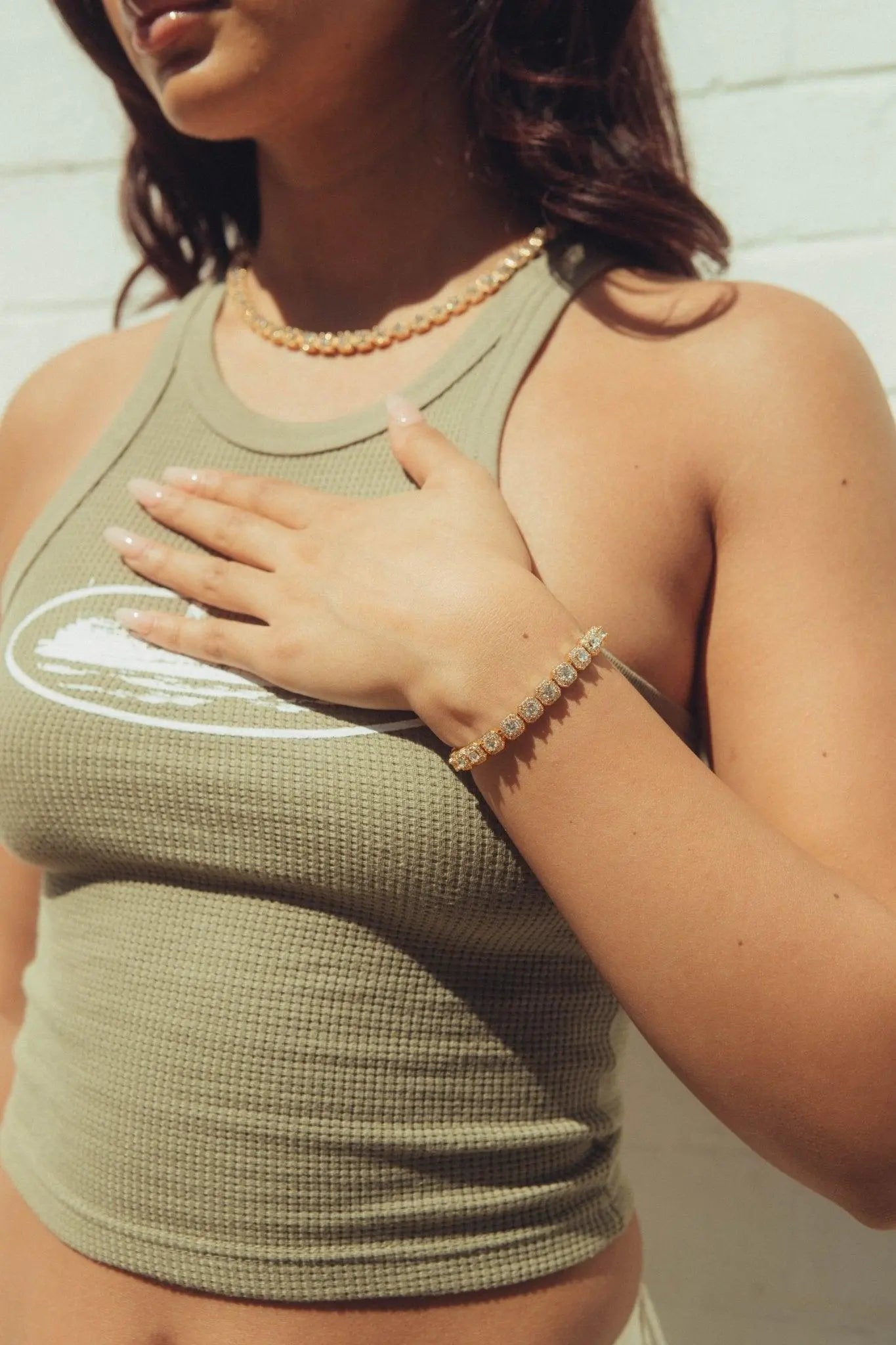 7mm Clustered Tennis Bracelet - Gold - Cartice™LuxuryJewelryGoldSilverWatchBraceletNecklaceChainIced-outCubanMoissaniteTarnish-freeStainlessDurablePremiumShinePlatedStatementDiamondAffordable