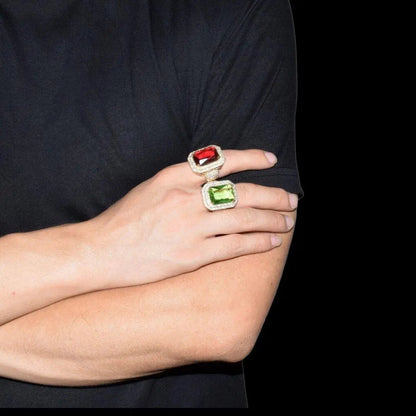 Emerald Stones Iced Out Ring - Cartice™LuxuryJewelryGoldSilverWatchBraceletNecklaceChainIced-outCubanMoissaniteTarnish-freeStainlessDurablePremiumShinePlatedStatementDiamondAffordable