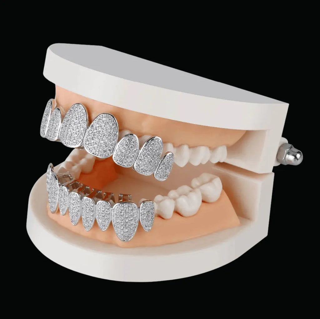 Punk Teeth Caps Iced Out Grillz - Cartice™LuxuryJewelryGoldSilverWatchBraceletNecklaceChainIced-outCubanMoissaniteTarnish-freeStainlessDurablePremiumShinePlatedStatementDiamondAffordable
