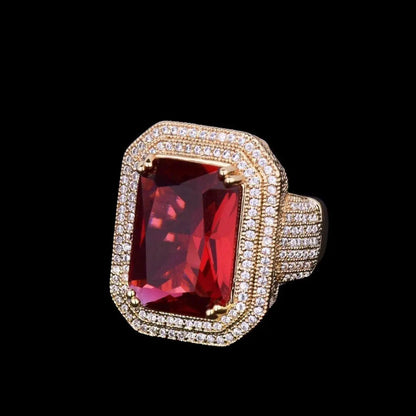 Emerald Stones Iced Out Ring - Cartice™LuxuryJewelryGoldSilverWatchBraceletNecklaceChainIced-outCubanMoissaniteTarnish-freeStainlessDurablePremiumShinePlatedStatementDiamondAffordable