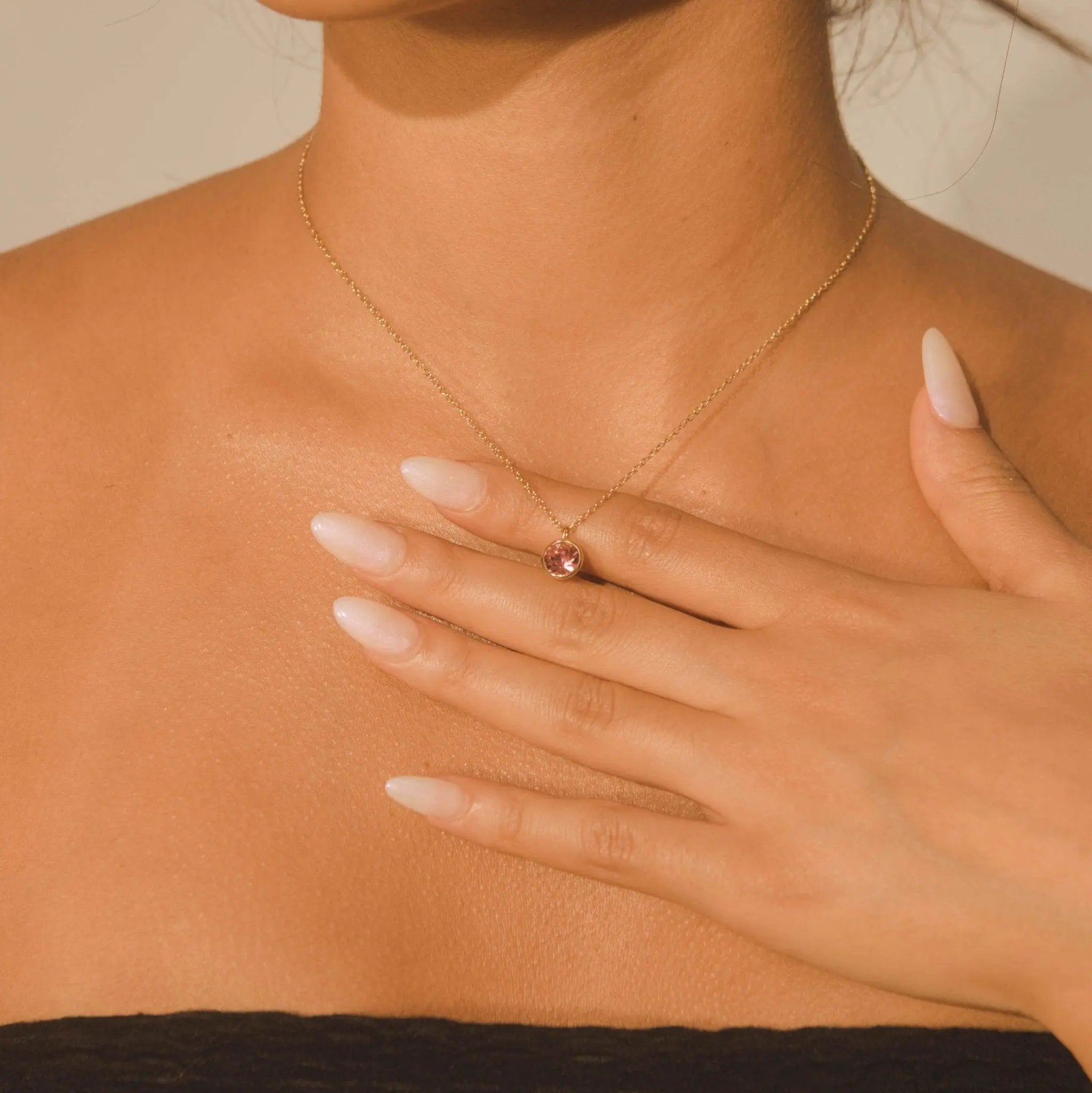 Gemstone Necklace - Light Amethyst - Cartice™LuxuryJewelryGoldSilverWatchBraceletNecklaceChainIced-outCubanMoissaniteTarnish-freeStainlessDurablePremiumShinePlatedStatementDiamondAffordable